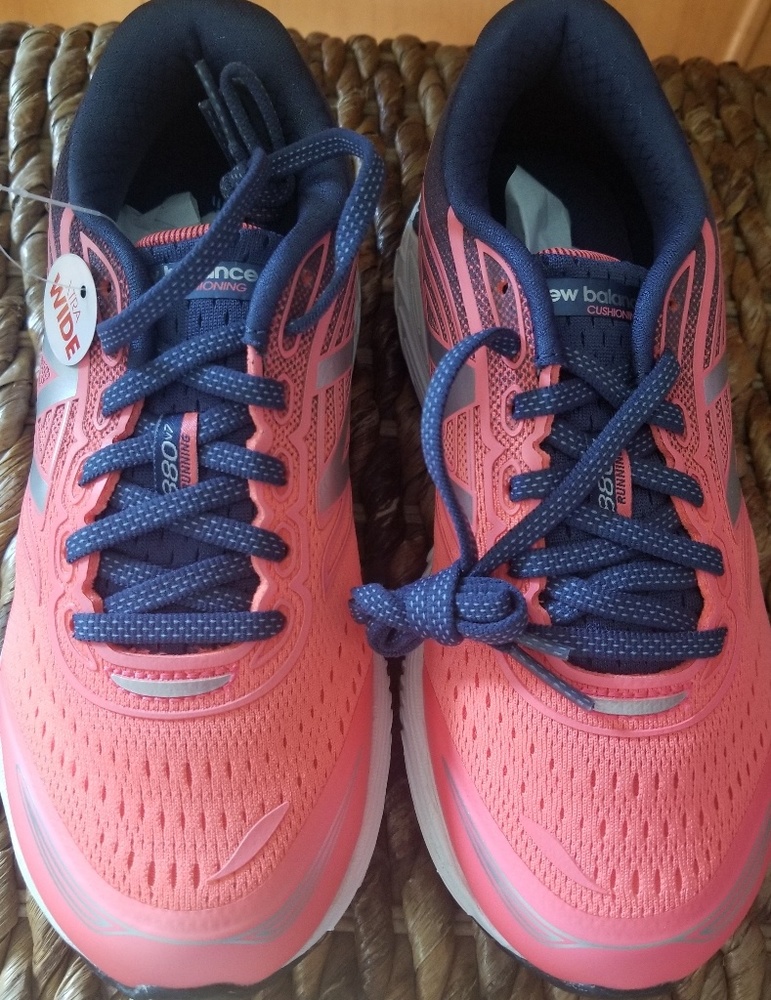 New Balance Girl Tennis Shoes